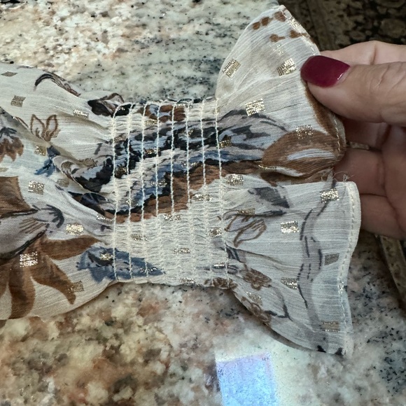 Loft shirt with built in cami. Size S - Picture 7 of 10